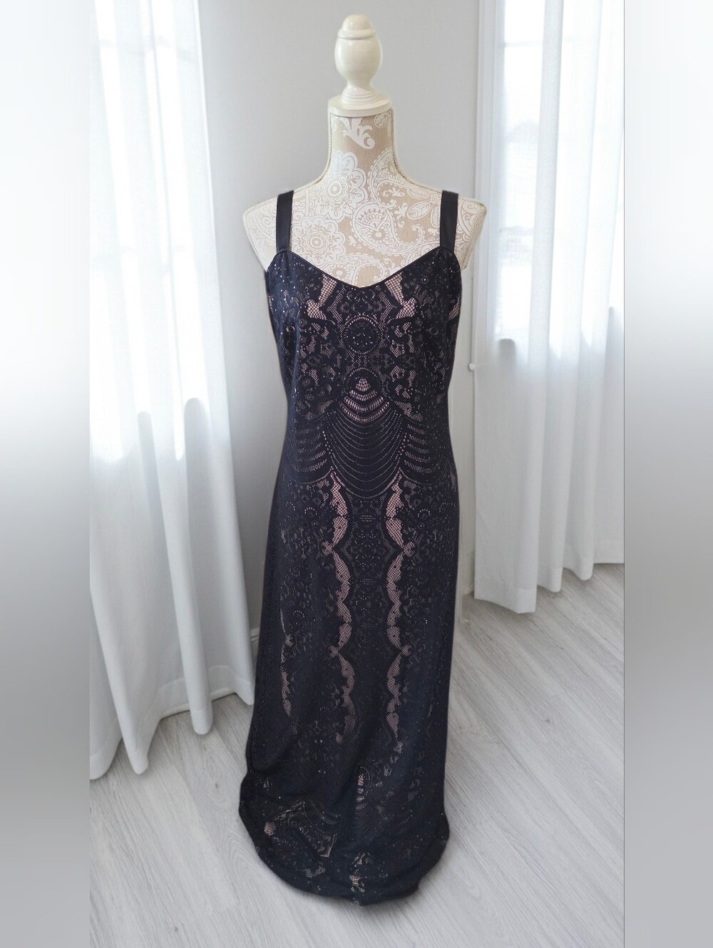 R&M Richards Black Lace Art Deco Formal Maxi Dress Size 14